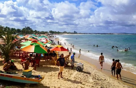Um dia na praia de Genipabu