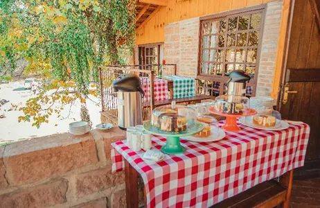 Almoço no Villa Italia - Museu & Cantina