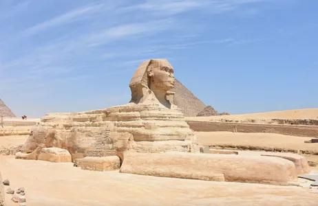 Cairo Tour Visita às Grandes Pirâmides de Gizé e a Saqqara