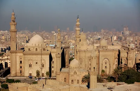 Cairo Tour City tour pelo Cairo: Mesquita de Sultan Hasan, Bairro Copta e Museu Egípcio