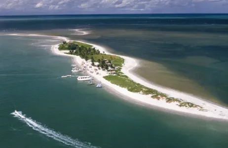 Recife Tour Combo para 3 praias pernambucanas: Praia de Suape, Praia do Capitão e Porto de Galinhas