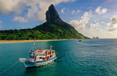 Passeio de barco em Fernando de Noronha