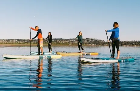 Aula de Stand Up Paddle na Praia de Ostia em Roma