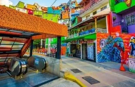 Passeio pela Comuna 13 