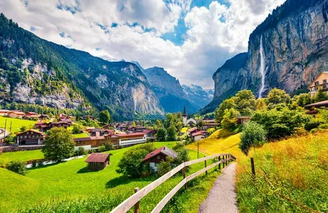 Interlaken Tour Passeio privado pelas encantadoras vilas de Interlaken e Lauterbrunnen, região alpina da Suíça