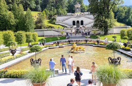 Schwangau Ticket Castillos de Neuschwanstein y Linderhof: Visita guiada desde Múnich