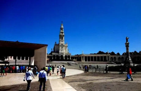 Un día en Fátima, con Obidos, Batalha y Nazaré