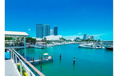 Paseo en barco por la bahía de Biscayne