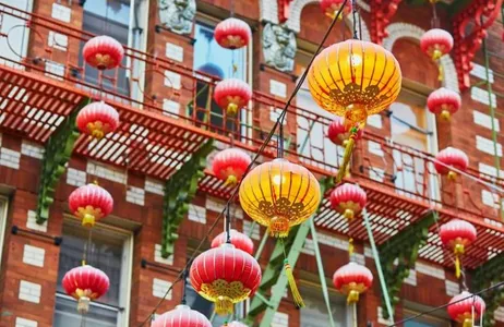 Chinatown - Walking Tour through its gastronomy and history