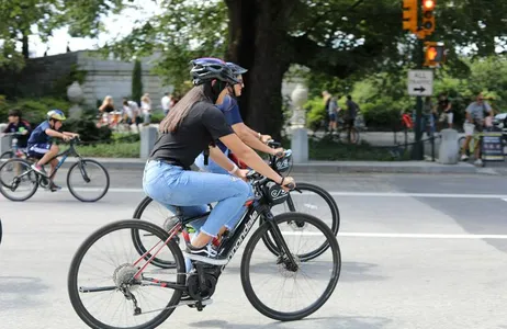 Electric bike rentals in Central Park