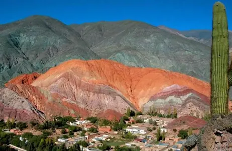 Iruya por Humahuaca de Jujuy