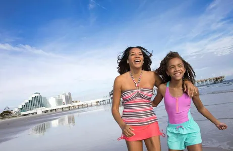 A Day in Daytona Beach for Small Groups with Hotel Transfers