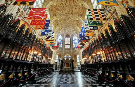 London Hop-on Hop-off Bus Tour and Westminster Abbey