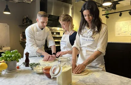 Aula de culinária de pizza e gelato em Roma