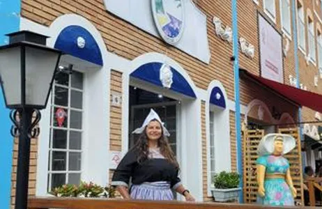 Experiência de se vestir com trajes Holandês!