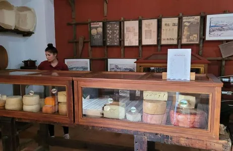 Tour of the Paulista Water Circuit - pottery, knitting, cachaça and cheese! 