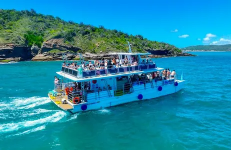 Novo Catamarã em Búzios