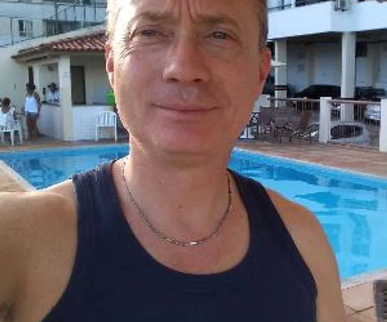iFriend image 1