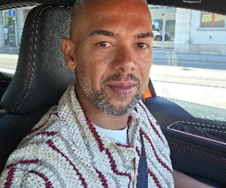 iFriend image 1