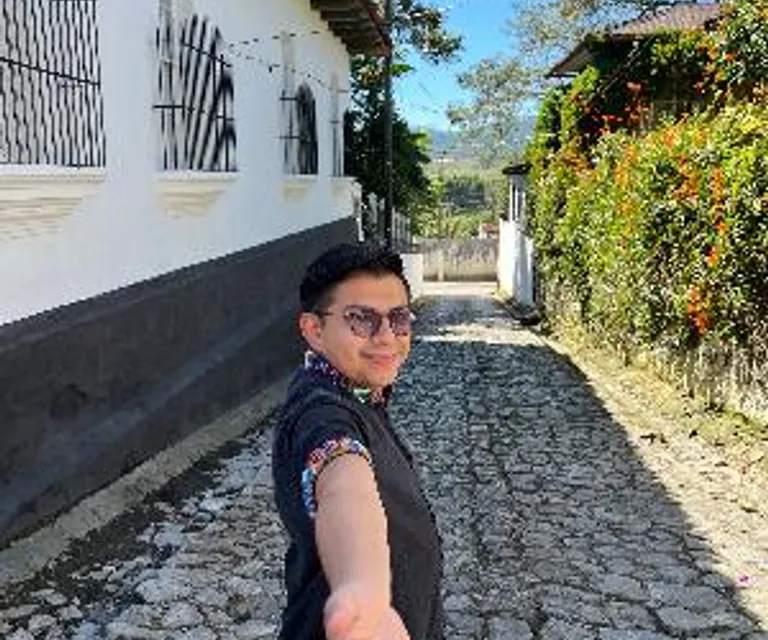 iFriend image 1