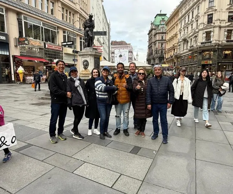 iFriend image 1