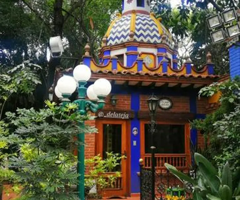 iFriend image 3