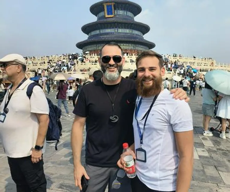 iFriend image 4