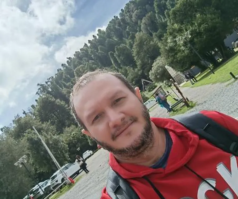 iFriend image 2