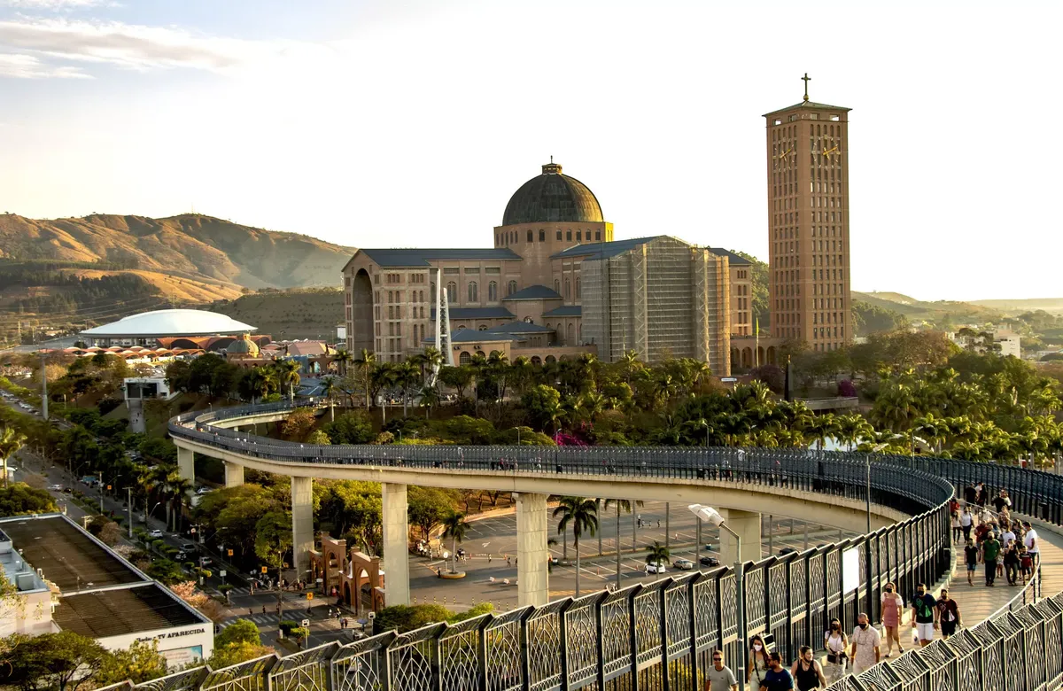 Aparecida — Tour Privativo em Português com Guia Oficial