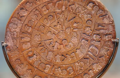 Heraclión Ticket Museu Arqueológico de Heraklion: bilhete de entrada + guia digital do património helénico