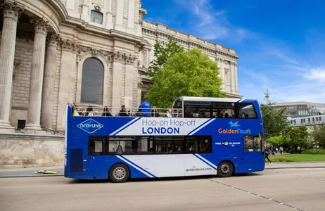 London Ticket Hop on Hop off tourist bus with boat ride