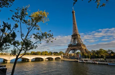 London Tour Easy Day Trip to Paris with Open-Top Bus Tour