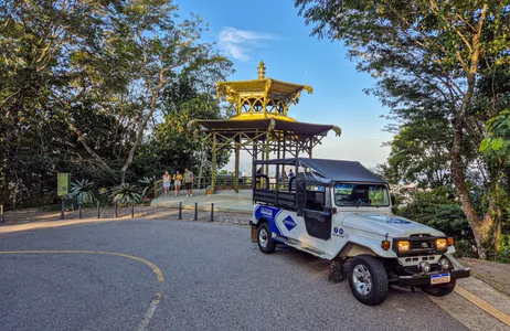 Rio de Janeiro Tour Aventura Cultural: passeio de jipe pela Floresta da Tijuca e Favela da Rocinha