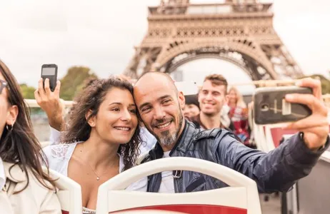 Paris Ticket Navegação + Ônibus turístico Big Bus Hop-On Hop-Off - Bilhete de 24 horas