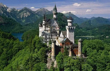 Castelos Reais Alemães de Neuschwanstein e Linderhof