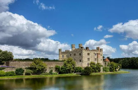 Leeds Castle, Canterbury, Dover and Greenwich River Boat Tour