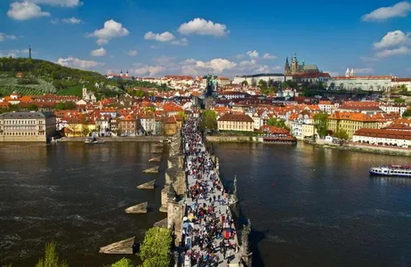 Prague City Tour with Vltava River Cruise