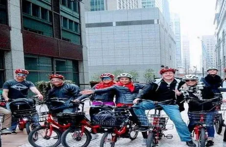 Excursão de bicicleta em Tóquio em bicicleta elétrica