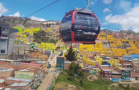 Urban Route through Ciudad Bolivar, Bogotá - Private Tour