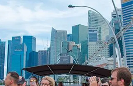 Excursão de 2 dias em ônibus panorâmico Big Bus em Singapura com passeio noturno