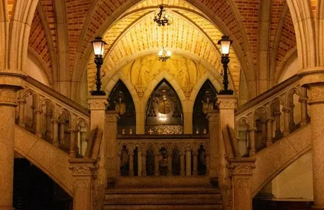 Visit to the Crypt of the Cathedral of the See